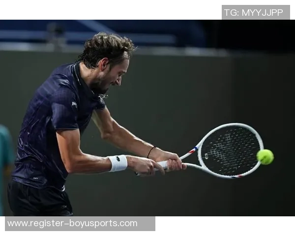 实时新闻上海网球队技术争议引发热议球员表现与战术选择成焦点